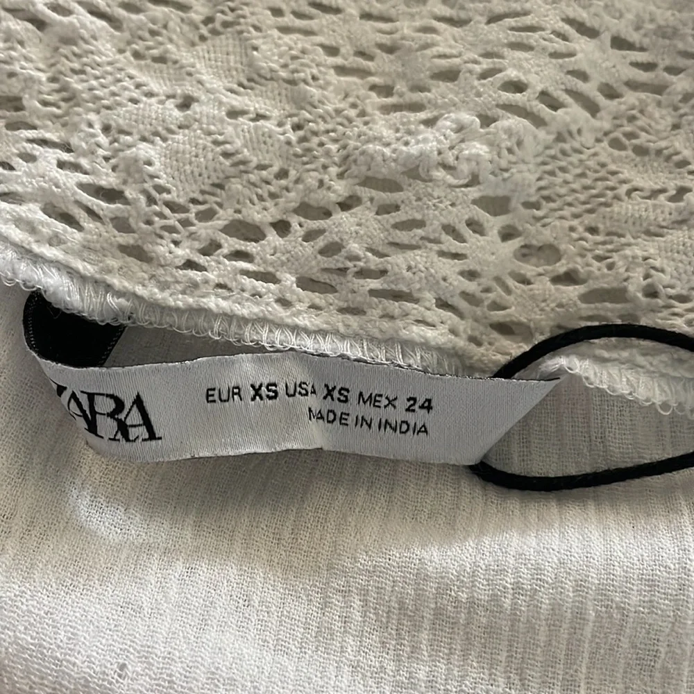 Zara White Embroidered Lace Trim Dress with Side Vents - Picture 7 of 15